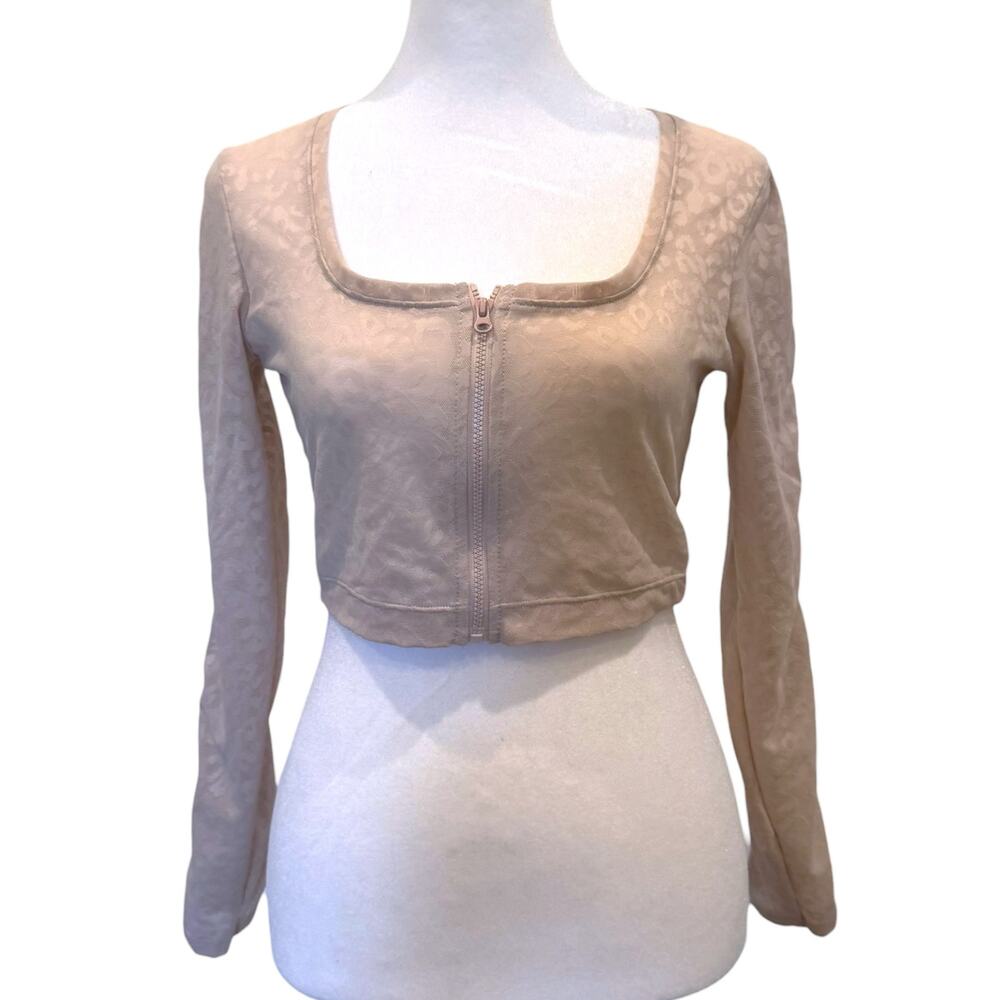 VICTORIA'S SECRET Blush Leopard Mesh Full Zip Cropped Long Sleeve Top Small EUC - Picture 2 of 5